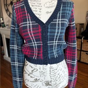 Hollister Plaid V-Neck Button-Front Cropped Cardigan - Navy, Red, Teal